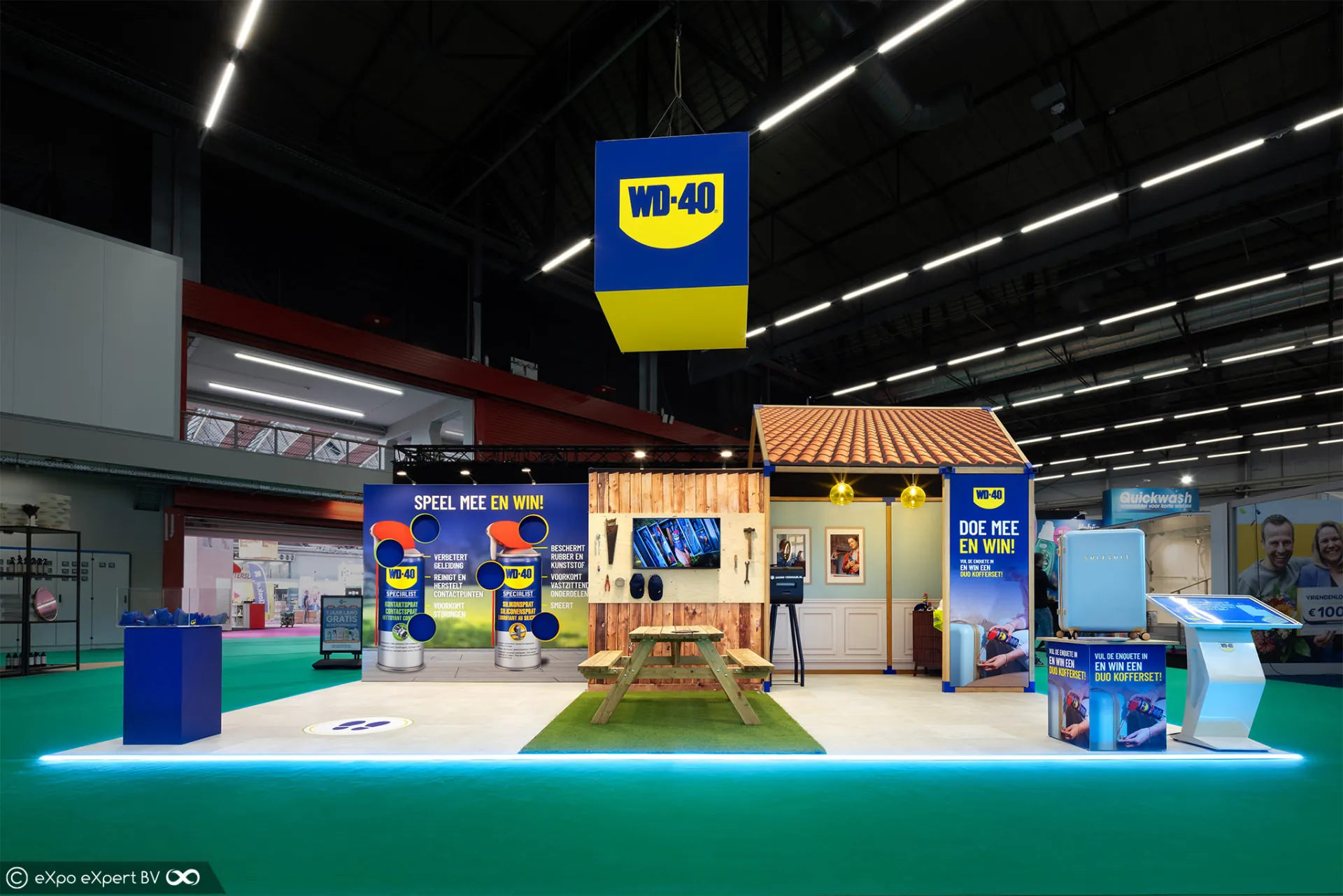 WD-40 — Light floor with grass insert and blue LED edge